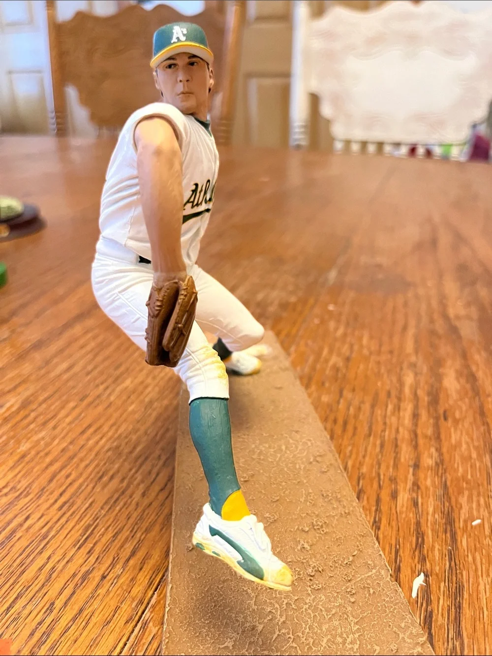 Mcfarlane Series 7 Barry Zito MLB 2003 Action Figure Oakland A’s - Picture 4 of 5